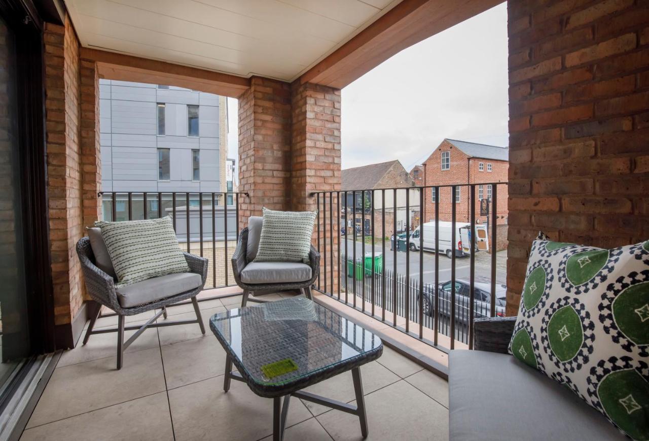 Apartment 21 Hudson Quarter Luxury Apartments-Free Parking 1 Car Йорк Екстериор снимка