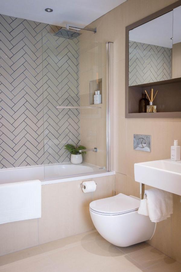 Apartment 21 Hudson Quarter Luxury Apartments-Free Parking 1 Car Йорк Екстериор снимка