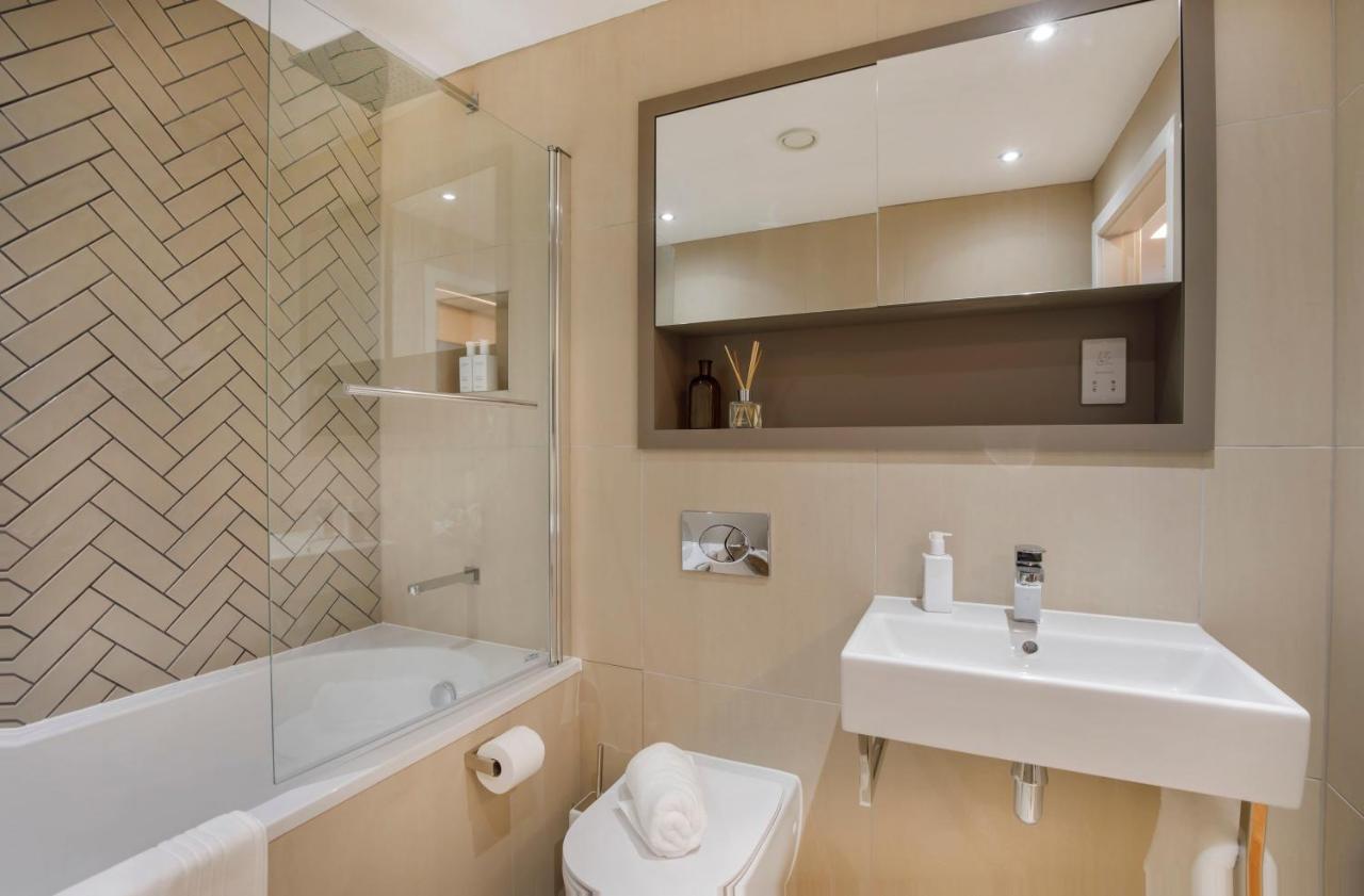Apartment 21 Hudson Quarter Luxury Apartments-Free Parking 1 Car Йорк Екстериор снимка